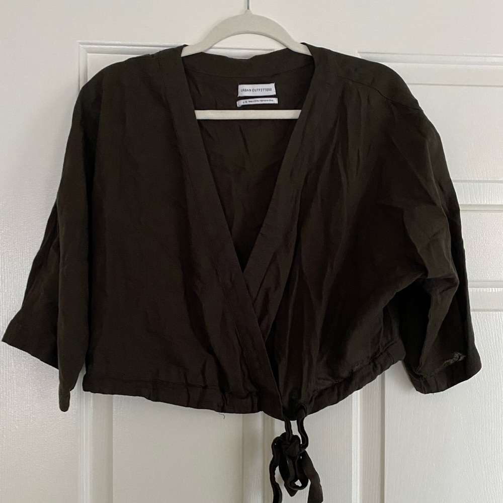 Urban Outfitters Cross Over Crop